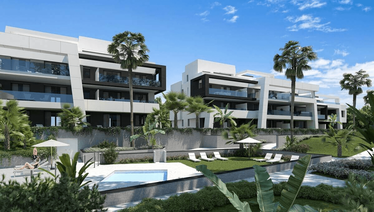Luxurious 2-Bed Penthouse with Seaview in Estepona