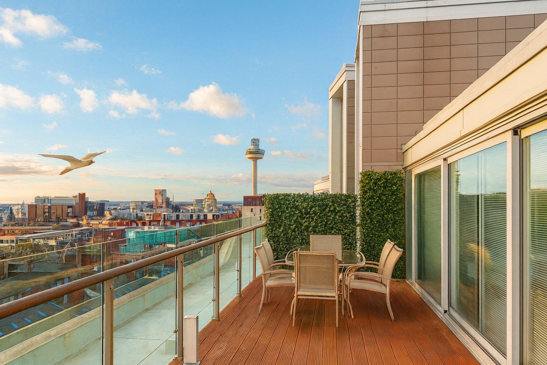 2 Bedroom Duplex Penthouse in LVP City Centre2