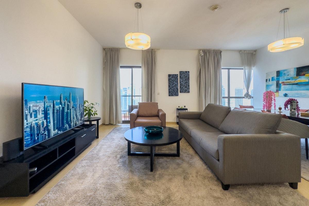 2 Bedroom Apts. in JBR Shams 1 by Luxaura