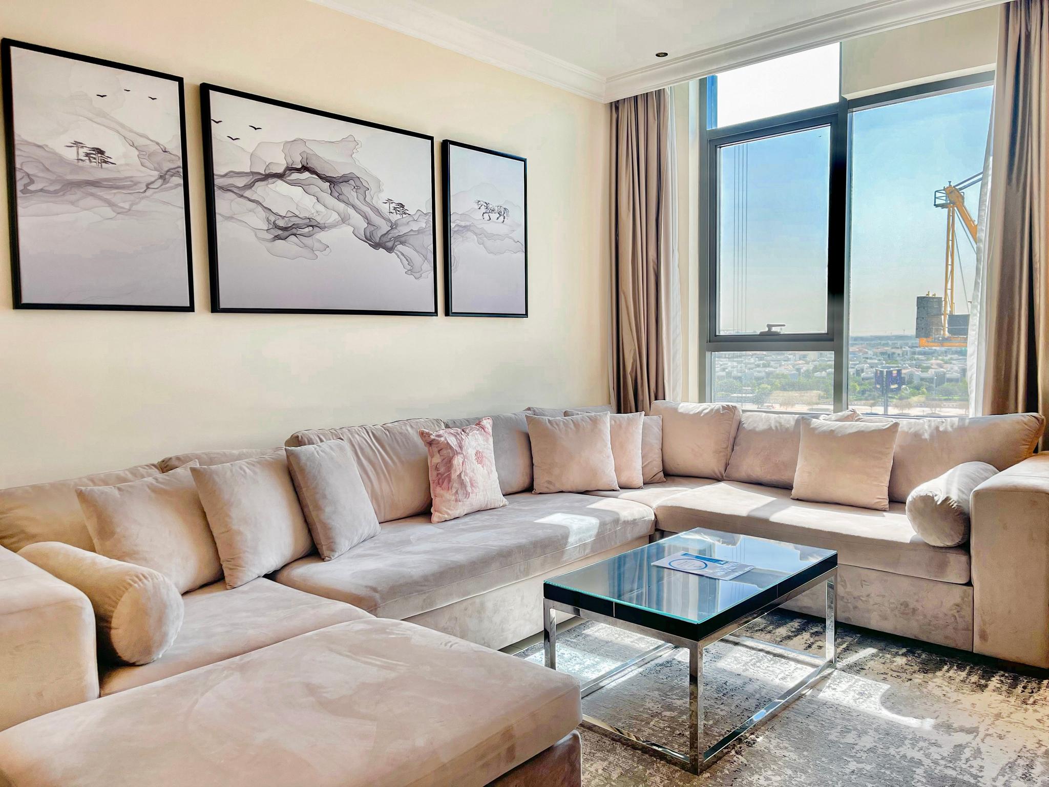 2 Bedroom Apt in Damac Capital Bay by Luxaura2