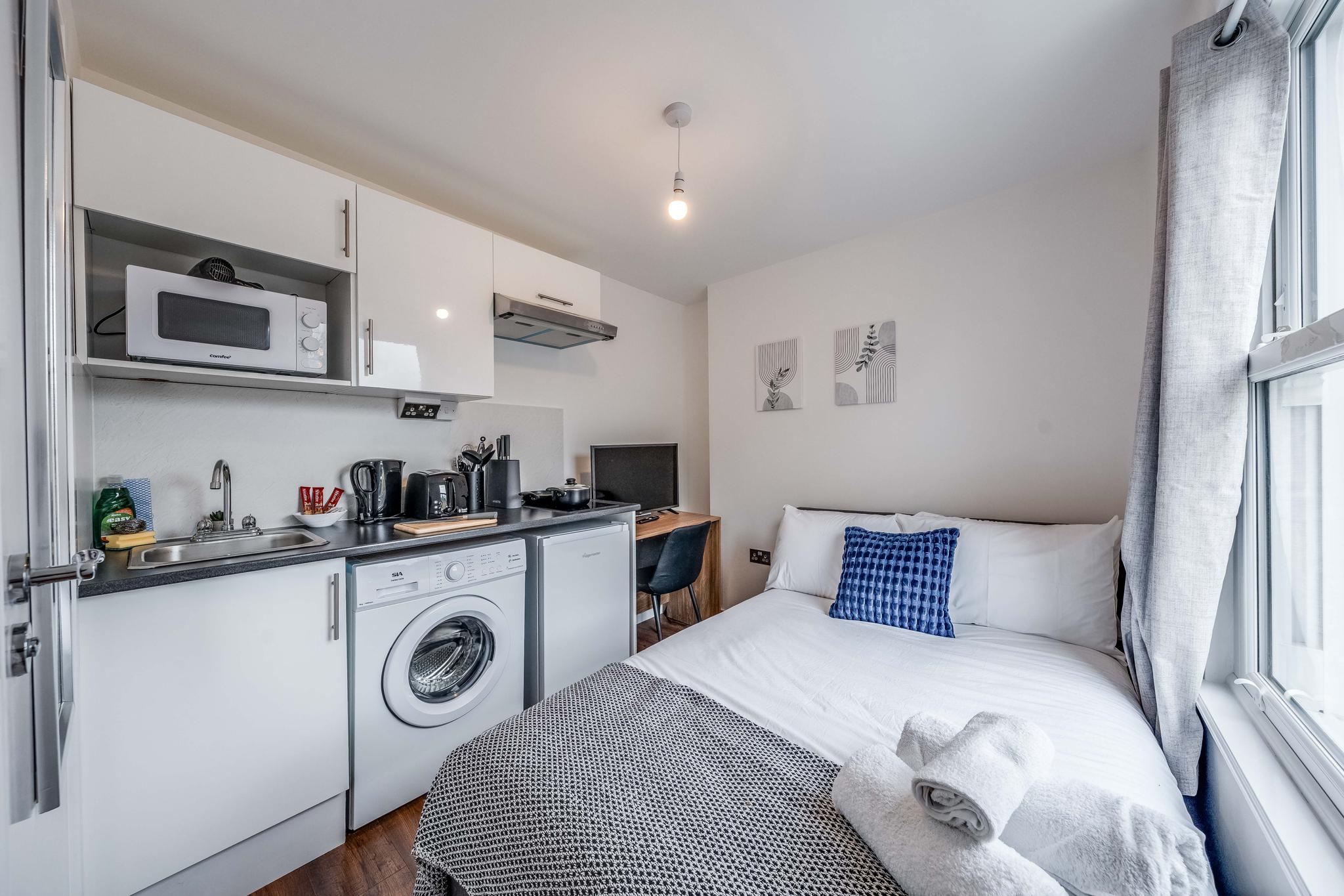 Camberwell High Spec 6-Studio Unit Block6