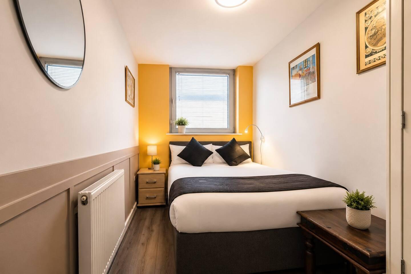 2-bedroom apartment in LVP City Centre w Parking5